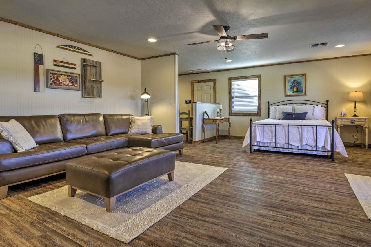 Cozy Fredericksburg Studio Near Wineries! ภายนอก รูปภาพ