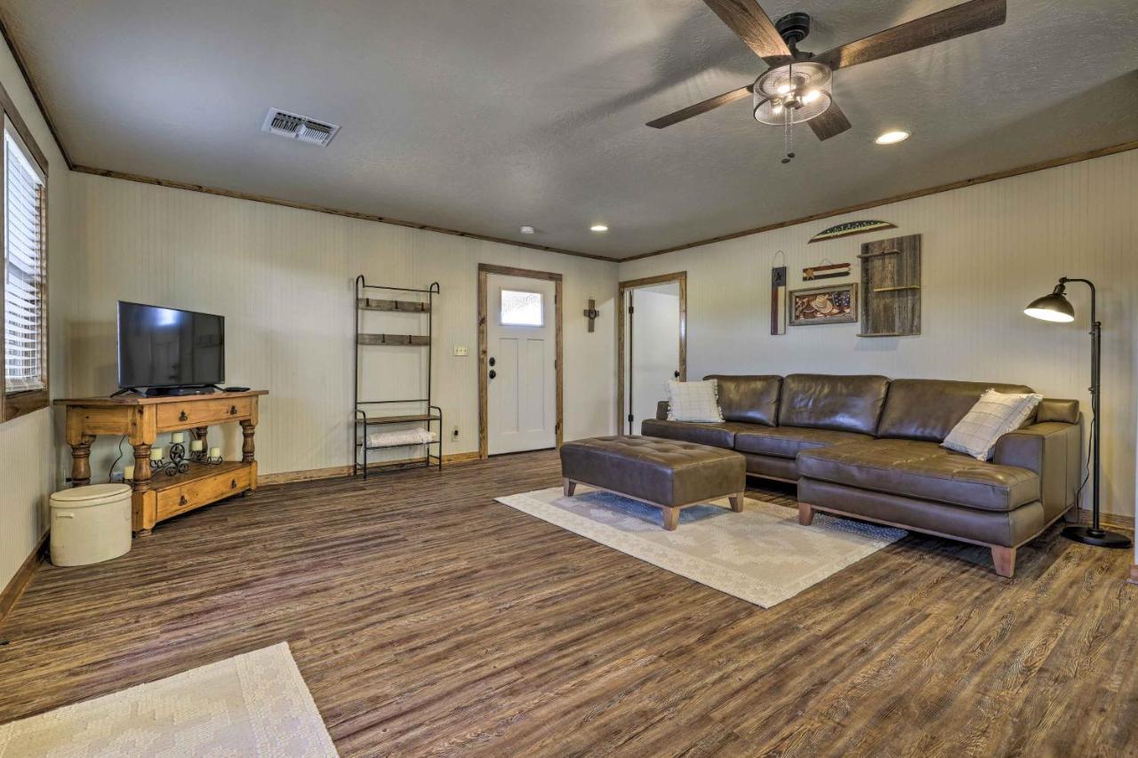Cozy Fredericksburg Studio Near Wineries! ภายนอก รูปภาพ