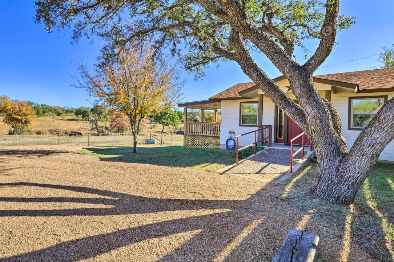 Cozy Fredericksburg Studio Near Wineries! ภายนอก รูปภาพ