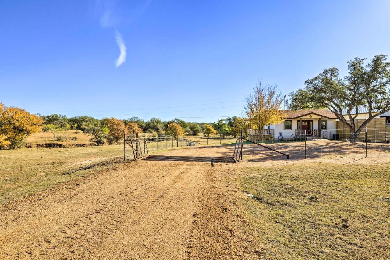 Cozy Fredericksburg Studio Near Wineries! ภายนอก รูปภาพ