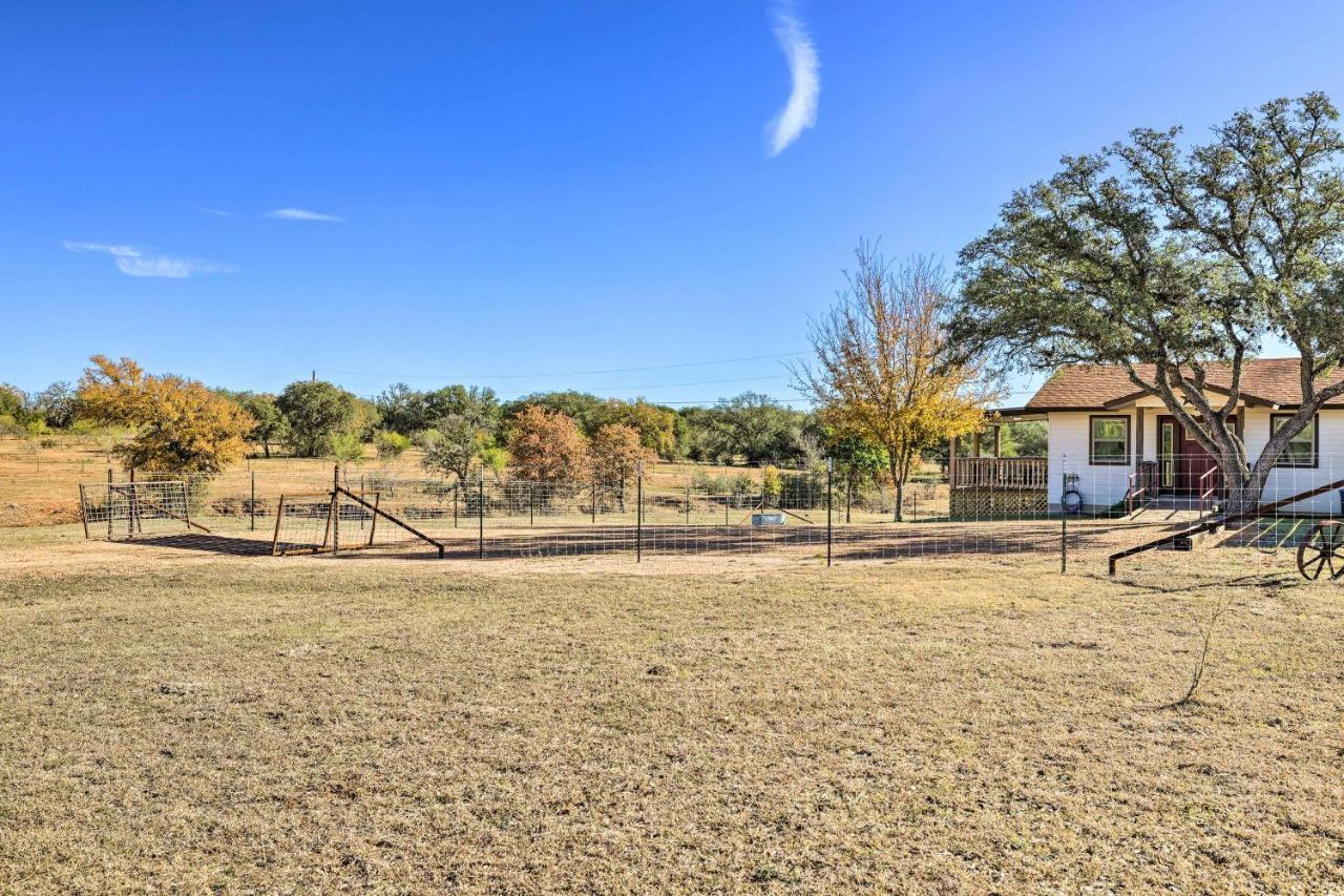 Cozy Fredericksburg Studio Near Wineries! ภายนอก รูปภาพ